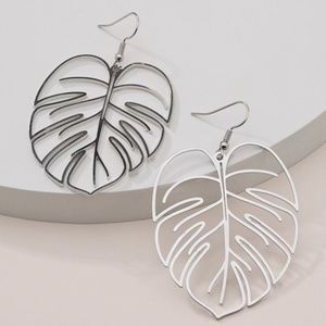 Leaf Design Silver Hollow Out Super Light Weight Fishhook Fish Hook Earrings NEW